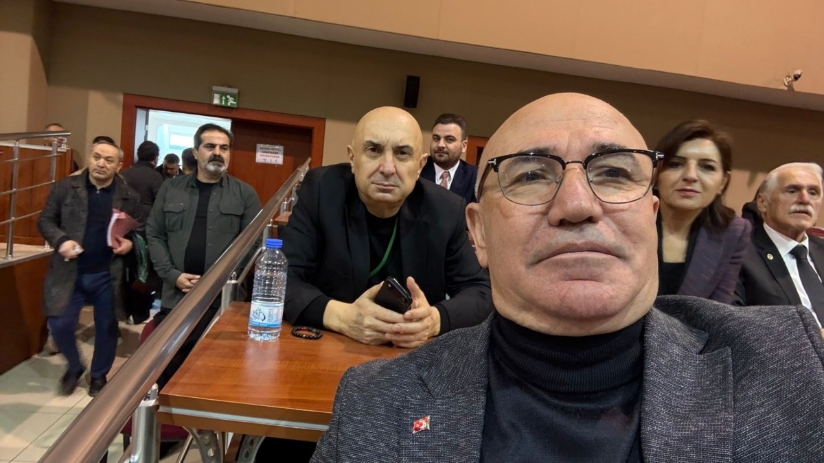 CHP’li Tanal’dan Silivri’deki duruşmaya tepki: ‘Bir sanık VIP’ten giriyorsa, bu adil yargılama mıdır?’