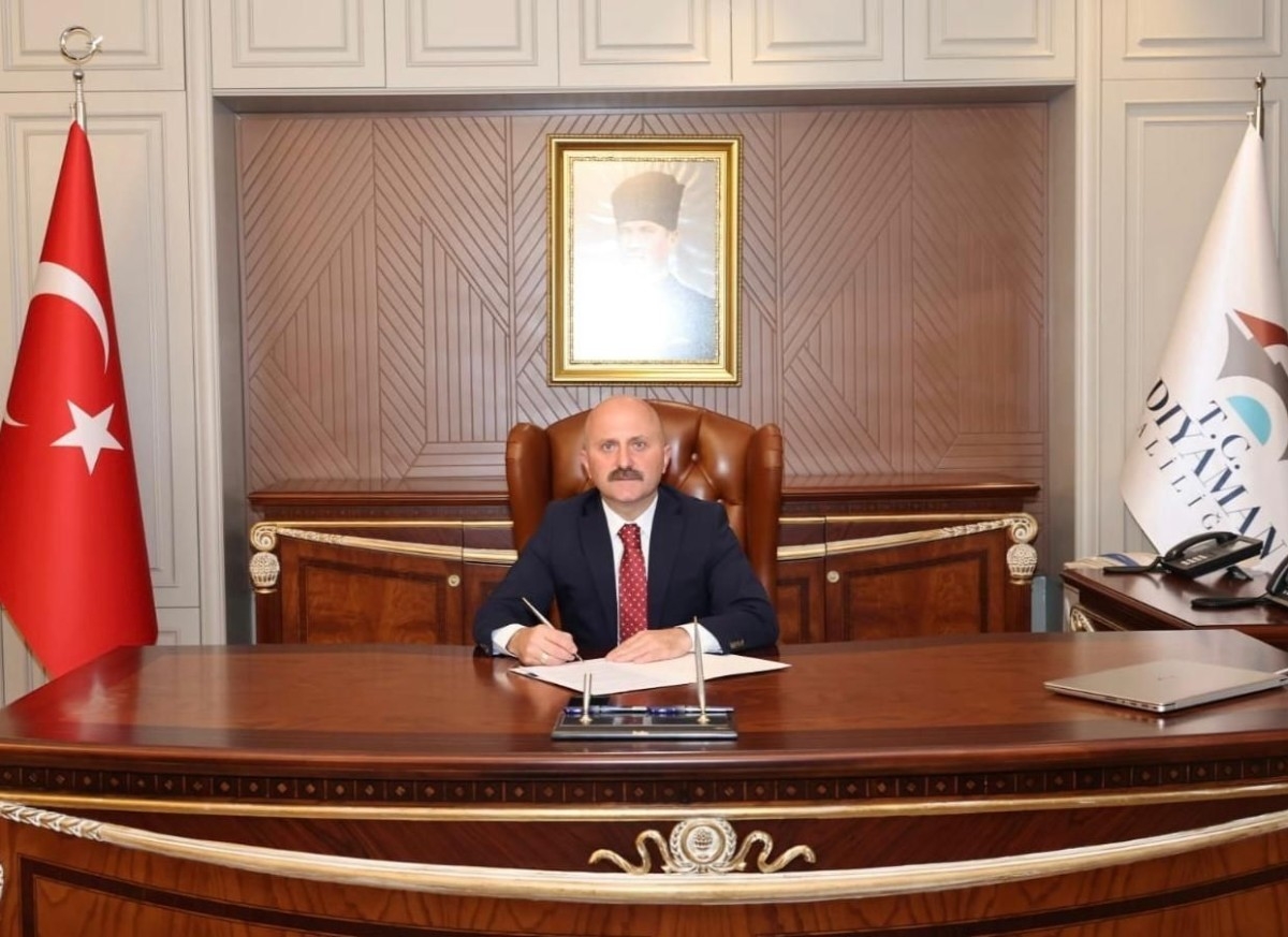 Vali Varol’dan Ramazan Bayramı mesajı: ‘Bayramlar, birlik ve dayanışmanın en güçlü zamanıdır’