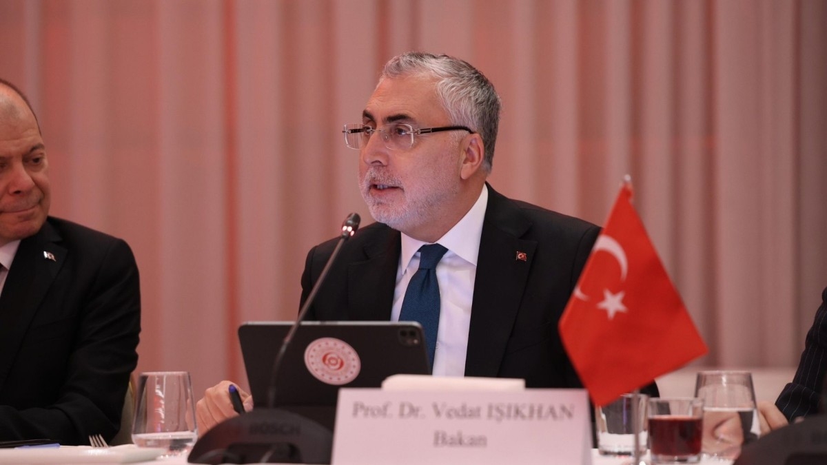 Bakan Işıkhan açıkladı: Mesleki Yeterlilik Belgesi kapsamı 244 mesleğe yükseltildi