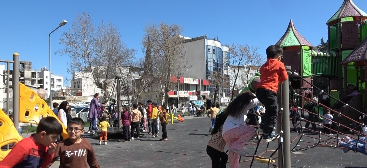 Adıyaman’da Özlenen Güneşli Hava Hareketliliği Artırdı  - Videolu Haber