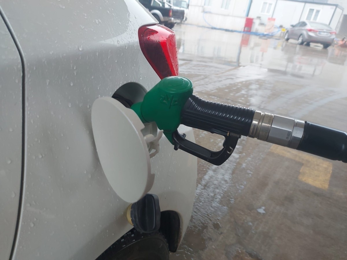 Benzin Motorin Fiyatları 11 Nisan 2026 :  Motorin, Benzin, LPG Ne Kadar oldu?