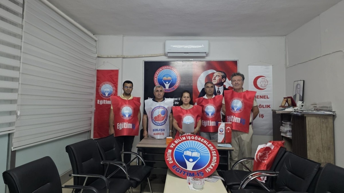 Eğitim-İş Adıyaman Şubesi'nden 'eğitim sistemi' eleştirisi: ‘Çocukların geleceği tehdit altında’