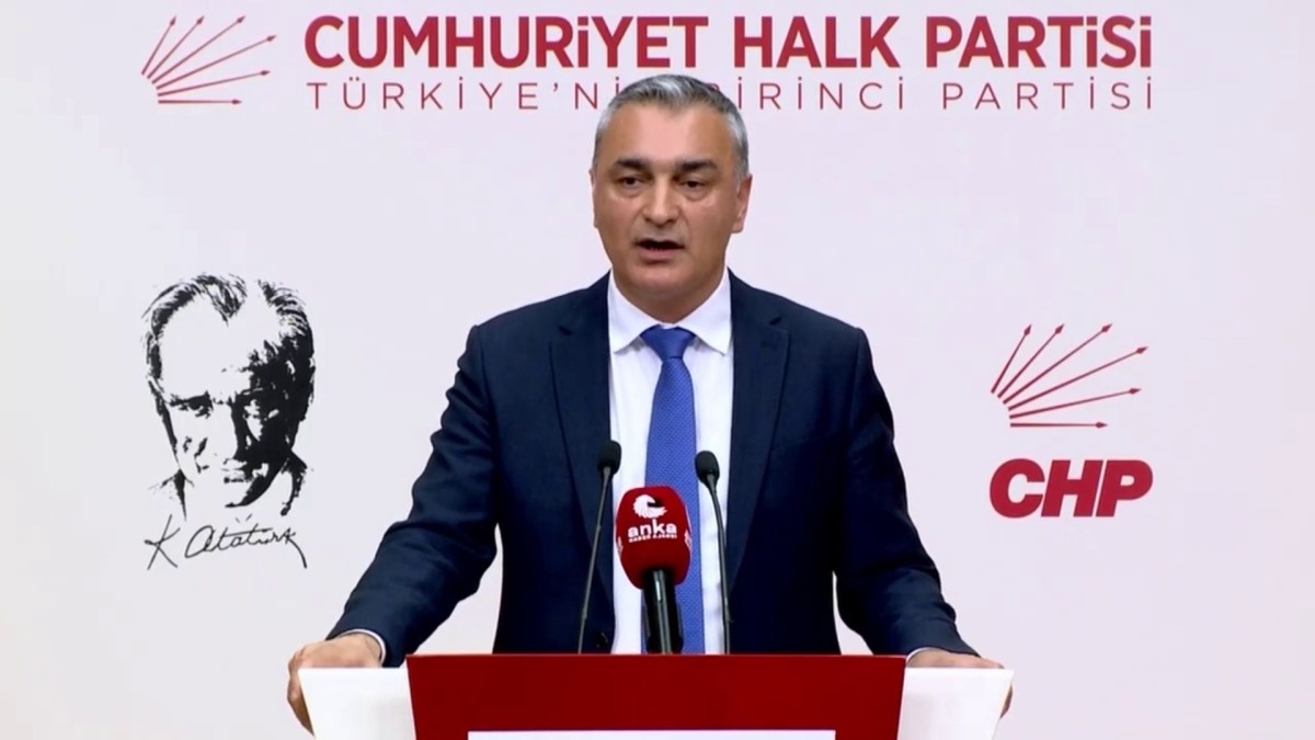 CHP’de 26 il yönetimi görevden alındı