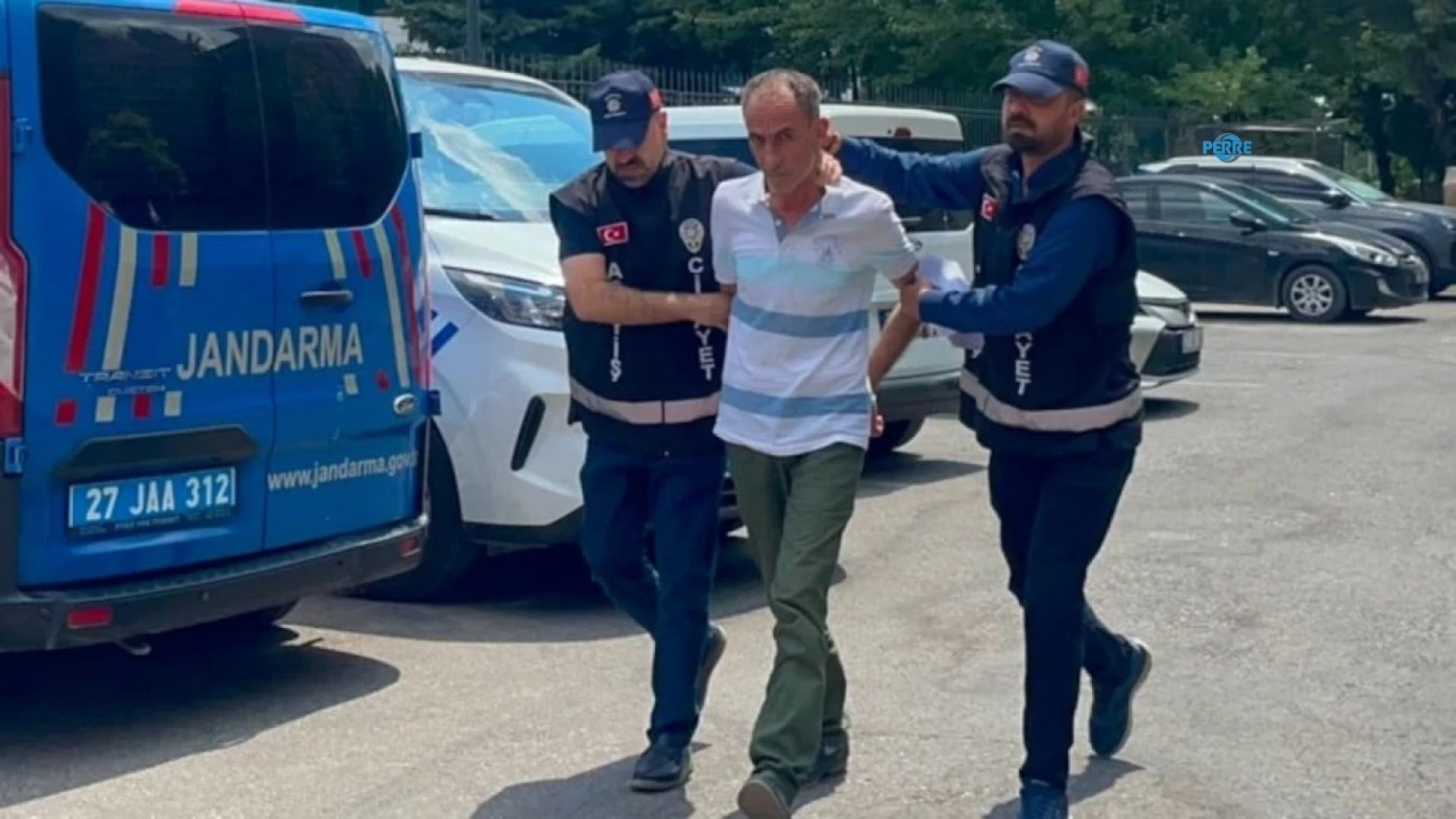 Milletvekili Meriç'e bıçaklı saldırı soruşturmasında 5 şüpheli adliyede: Keleş pişman olduğunu söyledi  - Videolu Haber