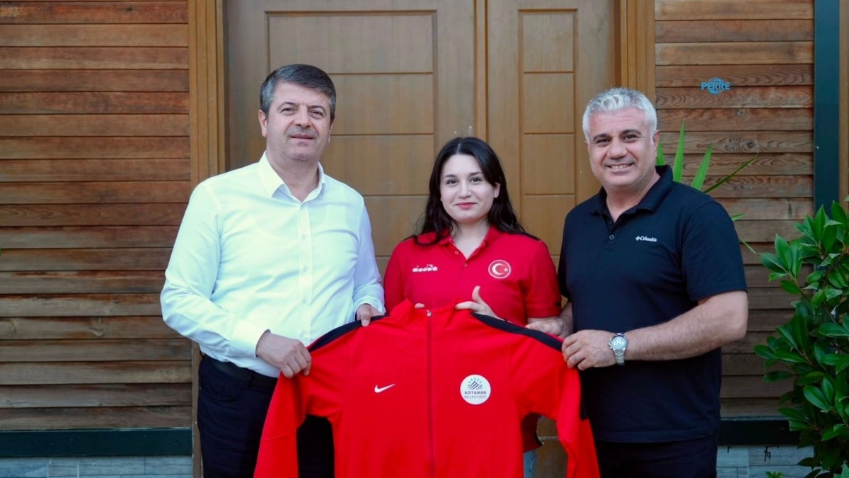 Adıyaman Belediyesporlu Hazal Su ‘Basel Open Masters’ta Türkiye adına mücadele edecek
