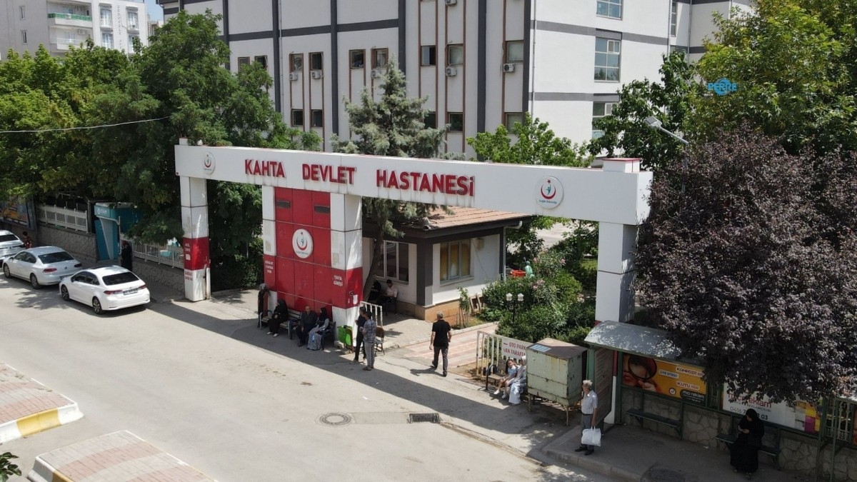 Çevre ilçelerden hastalar varis tedavisi için Kahta’ya geliyor