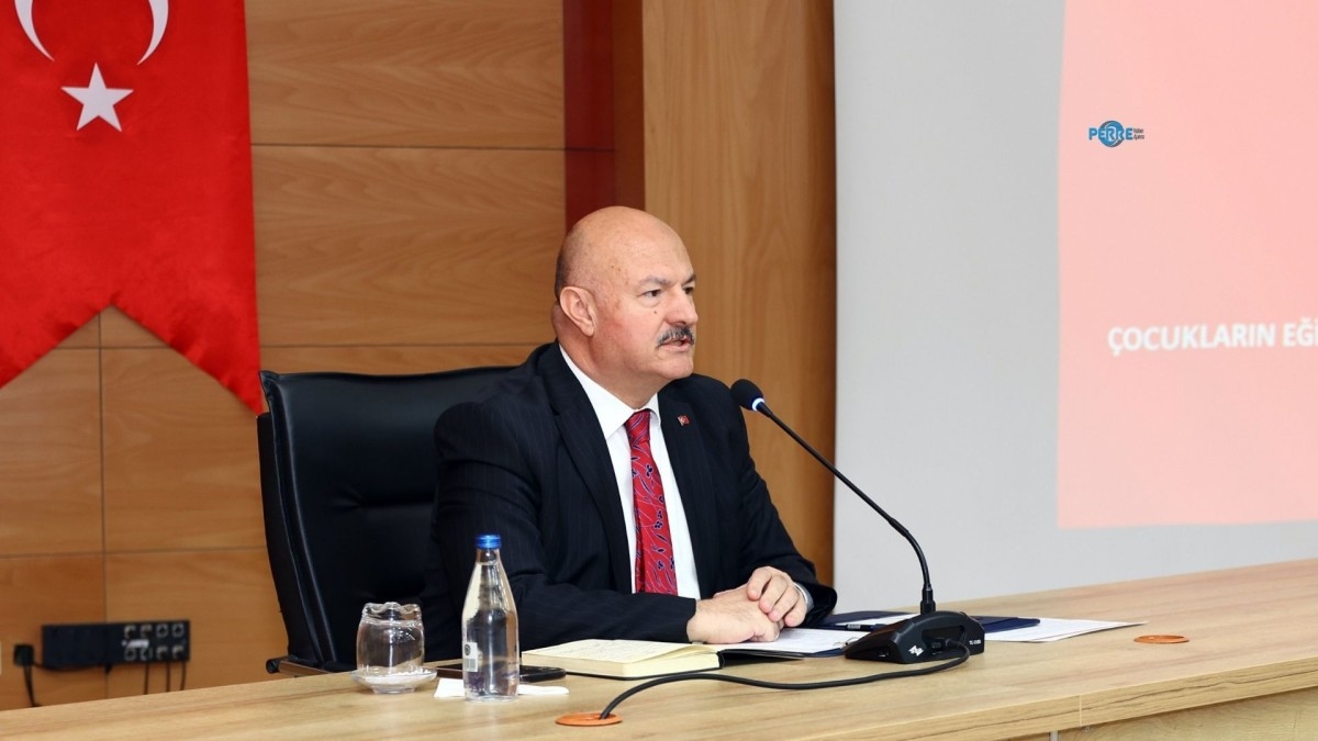 Vali Küçük’ten Gaziler Günü mesajı: 'Bu aziz vatan şehitlerimizin ve gazilerimizin emanetidir'