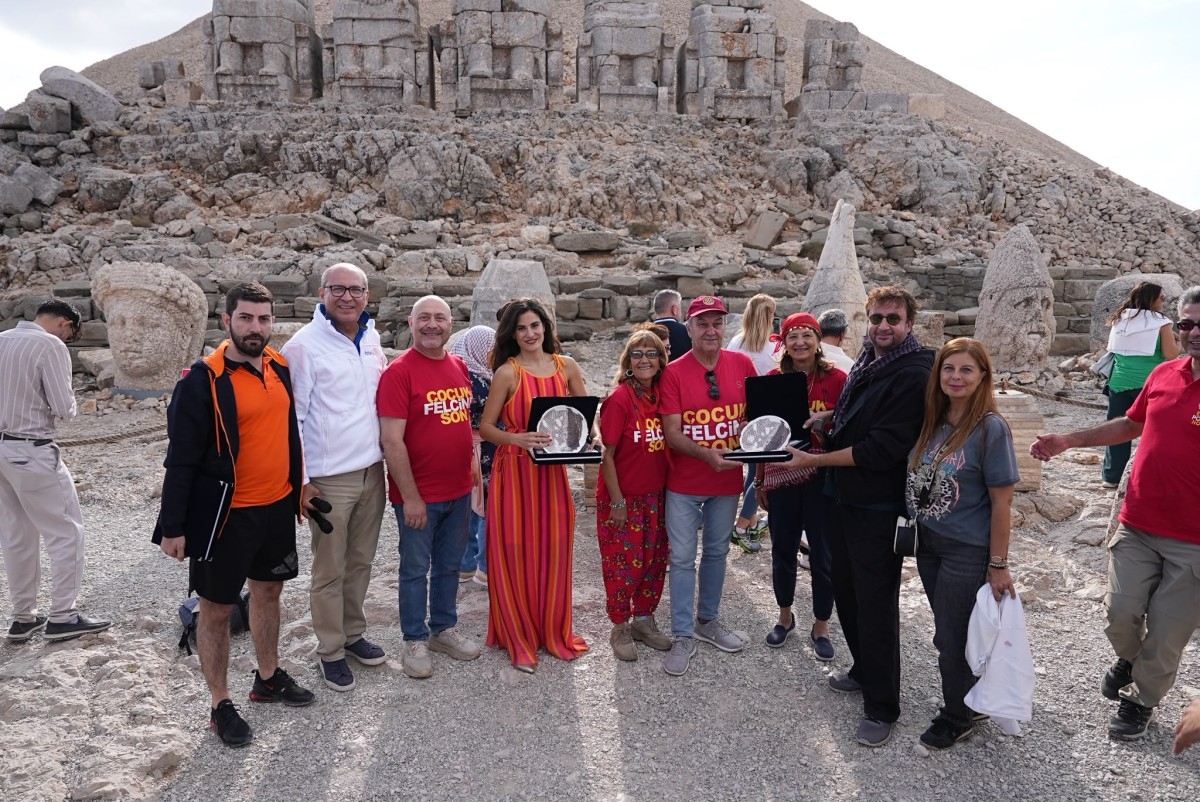 Nemrut’un zirvesinden çocuk felcine son mesajı