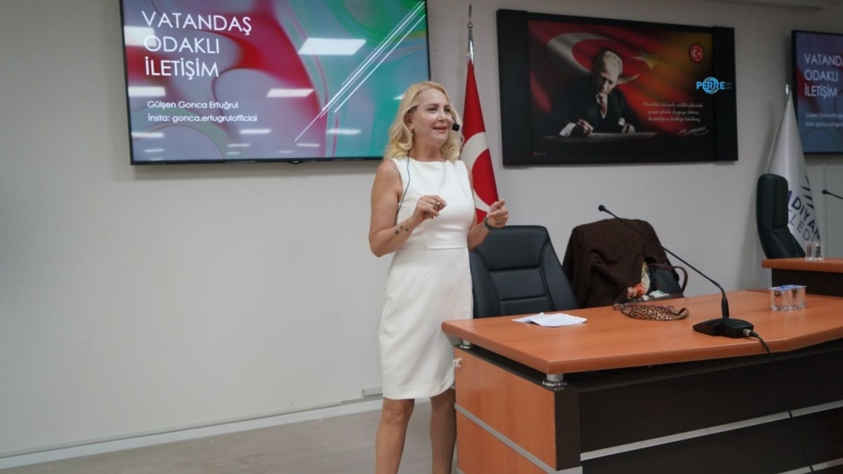 Adıyaman Belediyesi personeline iletişim ve iş etiği eğitimi