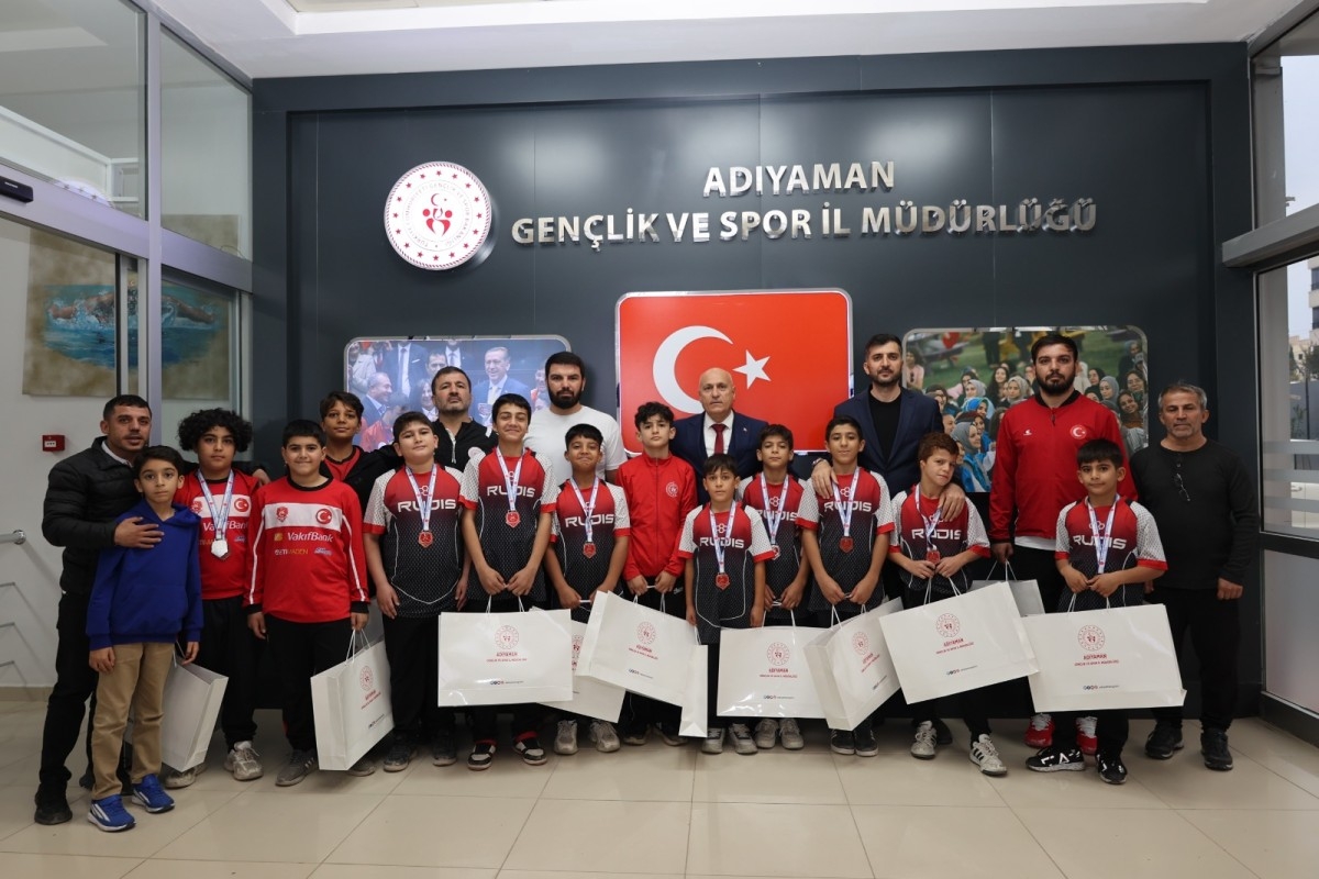 Depremin ardından gelen başarı
