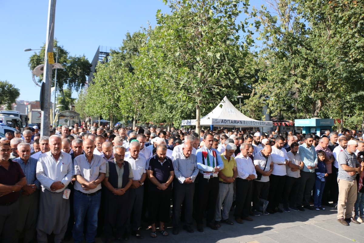 Adıyaman'da İsmail Heniyye için gıyabi cenaze namazı kılındı  - Videolu Haber