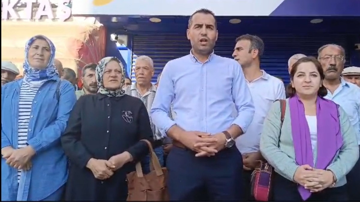 DEM Parti İl Eş Başkanı Coşkun: 'Kürtler’e ve DEM Parti’ye karşı açık bir haksızlık yapıldı'   - Videolu Haber