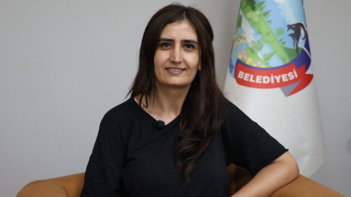 Eski Tunceli Belediyesi Eş Başkanı Birsen Orhan tahliye edildi