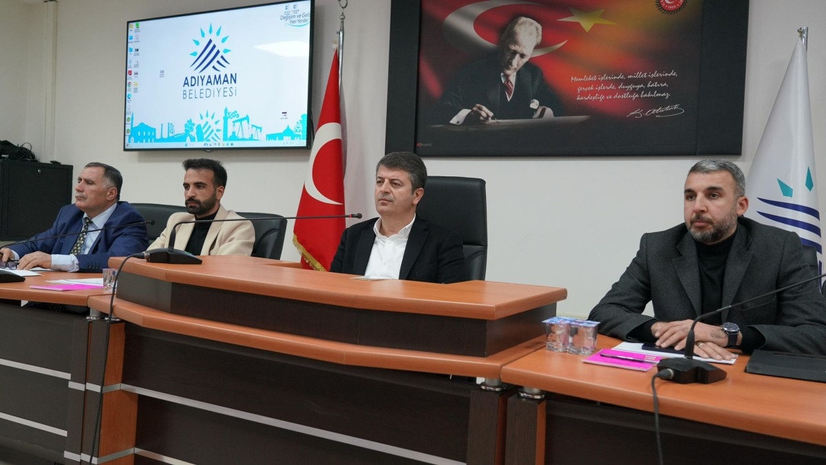 Tutdere’den A Haber'e gönderme: 'Biz Adıyaman halkı olarak bu televizyonları çok yakından biliyoruz'  - Videolu Haber