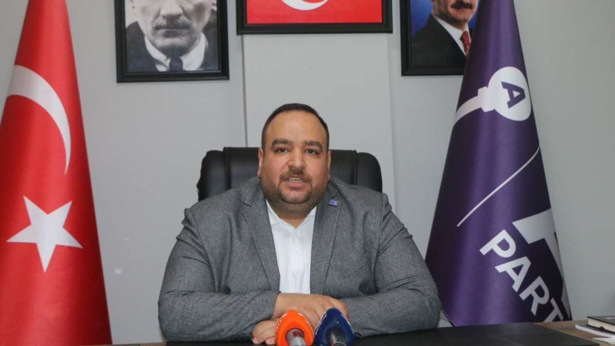 Başkan Alsan: ‘Eğitime yapılan yatırım, Adıyaman’ın ve ülkemizin geleceğine yapılan yatırımdır’