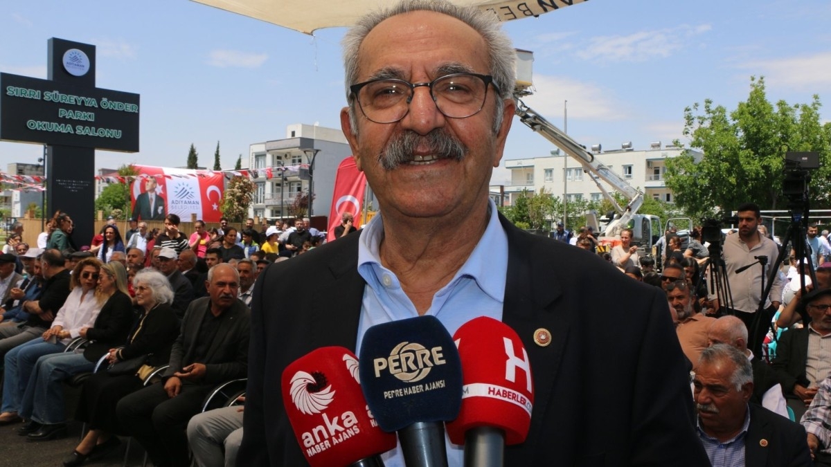 Behçet Yıldırım: ‘Sırrı Süreyya Önder’i hep barış mücadelesiyle anacağız’  - Videolu Haber