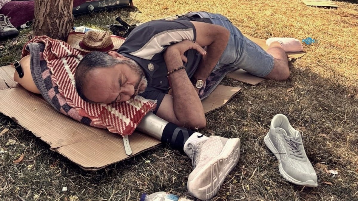 Şehit aileleri ve gaziler açlık nöbetinde: ‘Ya bizi öldüreceksiniz ya hakkımızı vereceksiniz’