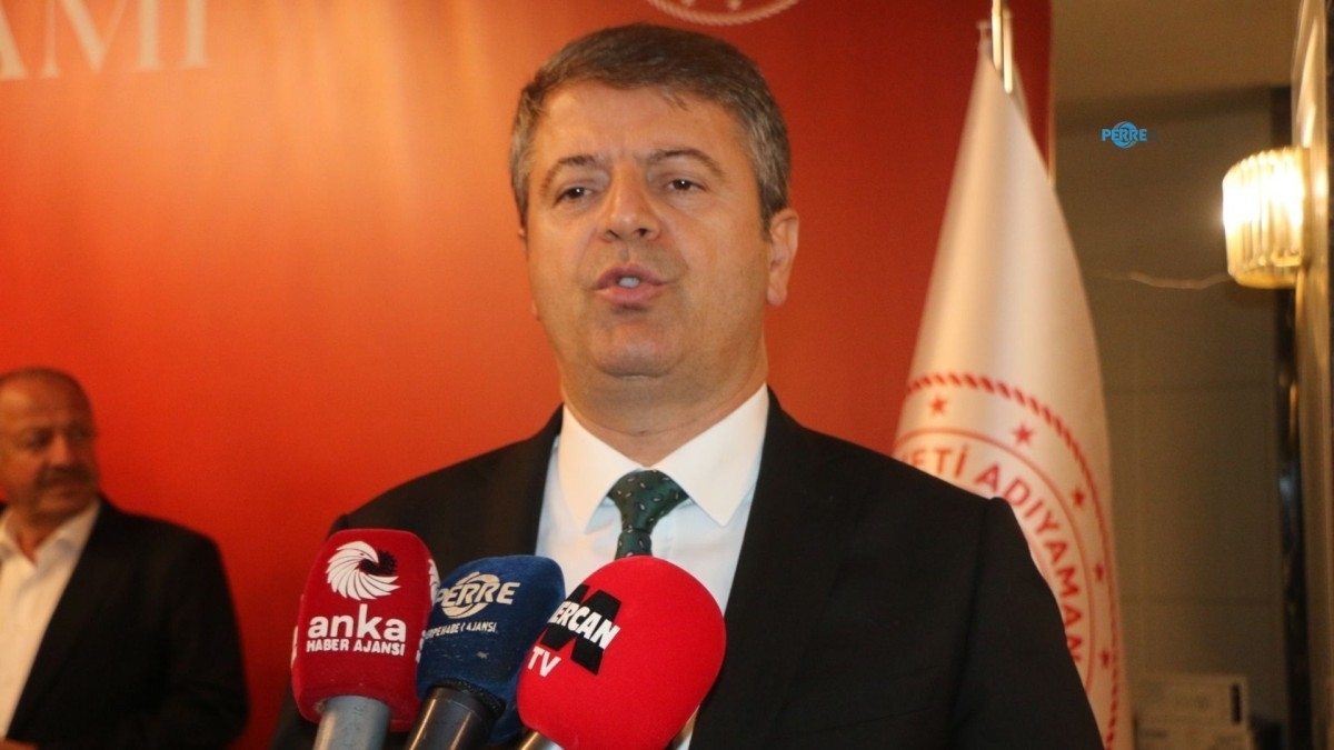 Tutdere PERRE’ye konuştu: ‘Büyük Zafer Cumhuriyete ve demokrasiye uzanan yolu açtı’   - Videolu Haber